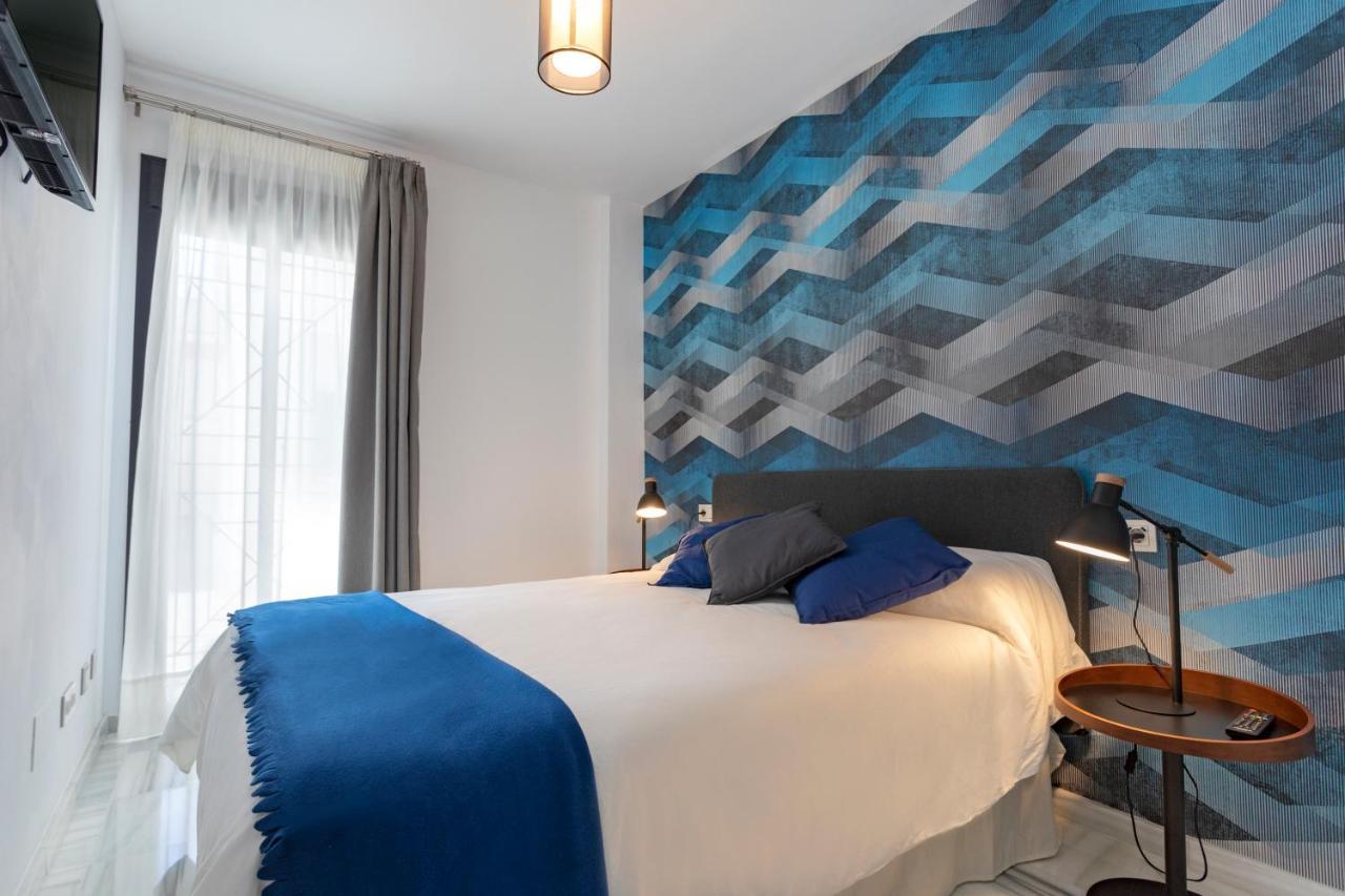 Malaga Rivas 34 Suites Homes מראה חיצוני תמונה