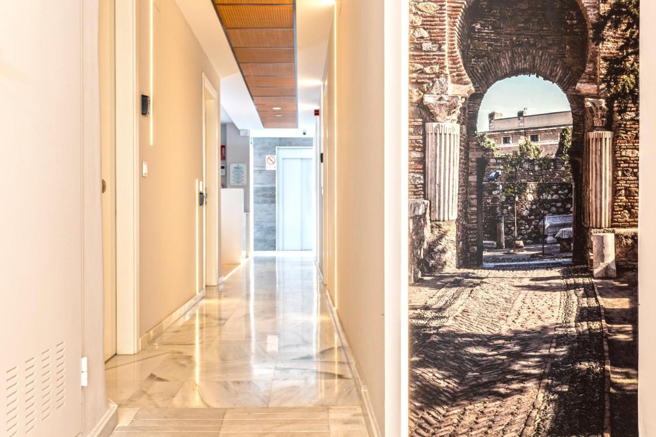 Malaga Rivas 34 Suites Homes מראה חיצוני תמונה